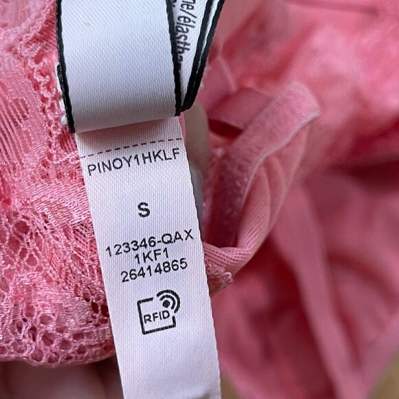Victoria Secret Pink Lace Bralette Women’s size small - Picture 2 of 4